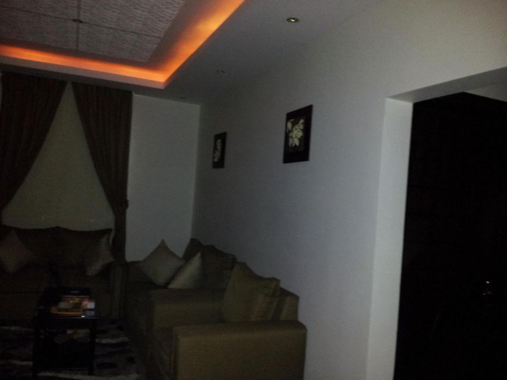 Dorar Darea Hotel Apartments- Al Malqa 2 Riyadh Bilik gambar